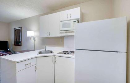 Extended Stay America Suites - Orlando - Maitland - 1760 Pembrook Dr. - image 12