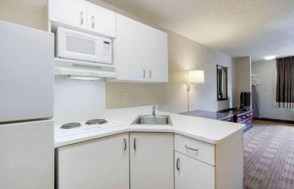 Extended Stay America Suites - Orlando - Maitland - 1760 Pembrook Dr. - image 20