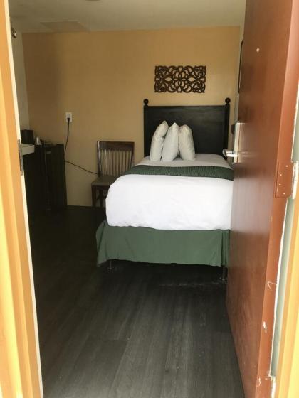Hotel Belair Orlando Near Florida Mall - image 17