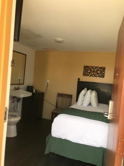 Hotel Belair Orlando Near Florida Mall - image 18
