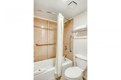 Hotel Belair Orlando Near Florida Mall - image 8