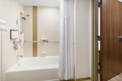 Hyatt Place across from Universal Orlando Resort - image 10