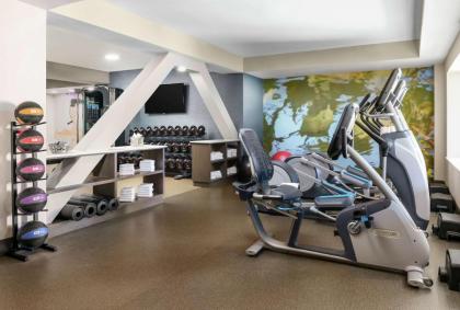 DoubleTree By Hilton Orlando Airport - image 16