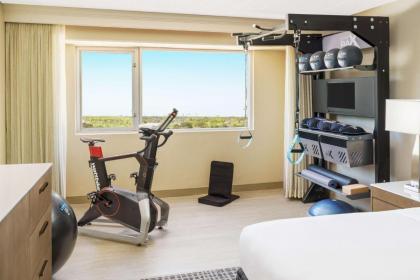 DoubleTree By Hilton Orlando Airport - image 22