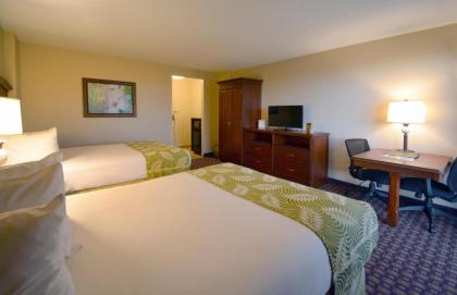 Rosen Inn Closest To Universal - image 10