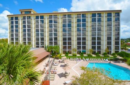 Rosen Inn Closest To Universal - image 2