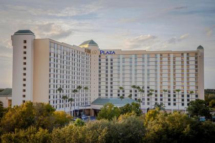 Rosen Plaza - image 2