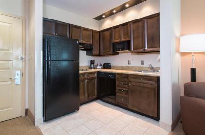 Hawthorn Suites By Wyndham Orlando Lake Buena Vista - image 13