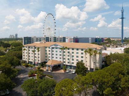Fairfield Inn & Suites by Marriott Orlando International Drive/Convention Ce - image 2