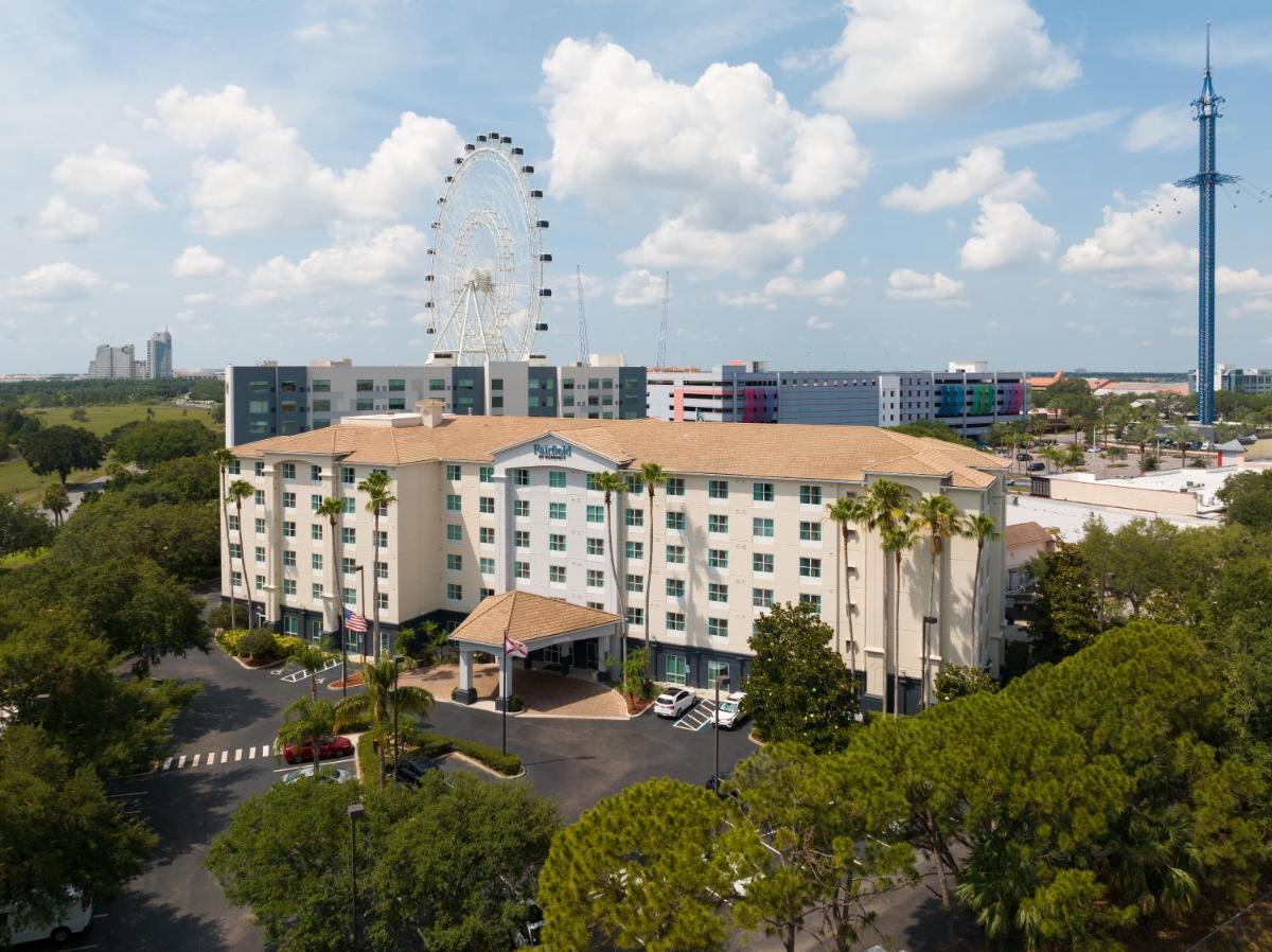 Fairfield Inn & Suites by Marriott Orlando International Drive/Convention Ce - image 2