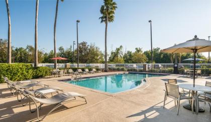 Holiday Inn Express & Suites Orlando International Airport - image 16