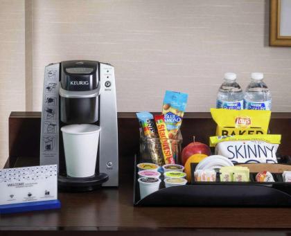 Hampton Inn By Hilton & Suites Orlando Airport At Gateway Village - image 20