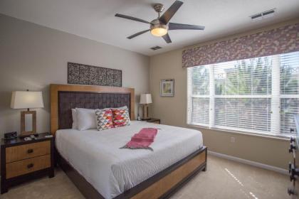 Orlando Escape - image 13