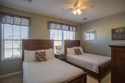 Orlando Escape - image 15