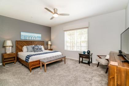 Orlando Escape - image 16