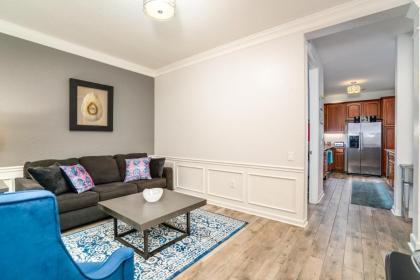 Orlando Escape - image 21