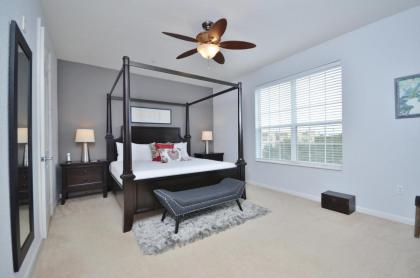 Orlando Escape - image 9