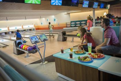 Universal's Cabana Bay Beach Resort - image 20