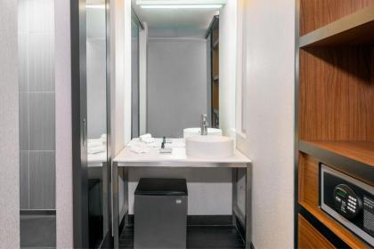 Aloft Orlando Downtown - image 17