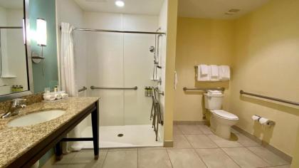 Holiday Inn Express Hotel & Suites Orlando East-Ucf Area - image 20