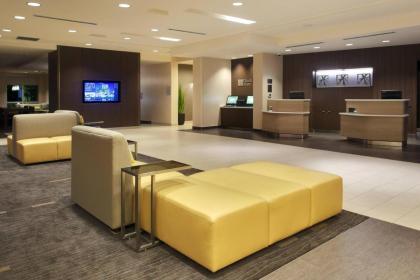 Courtyard by Marriott Orlando South/Grande Lakes Area - image 2
