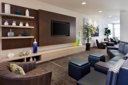 Courtyard by Marriott Orlando South/Grande Lakes Area - image 4