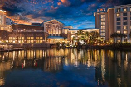 Loews Sapphire Falls Resort at Universal Orlando - image 7