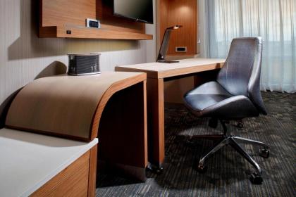 Courtyard by Marriott Orlando Lake Nona - image 11