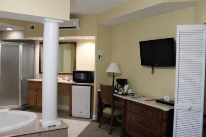 Cypress Pointe Resort - image 7