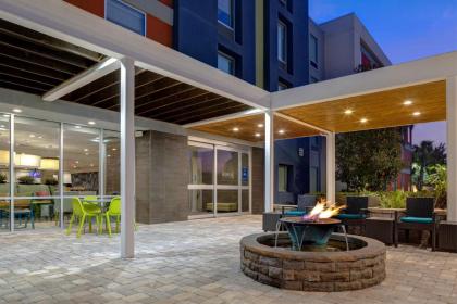 Home2 Suites by Hilton Orlando/International Drive South FL - image 4