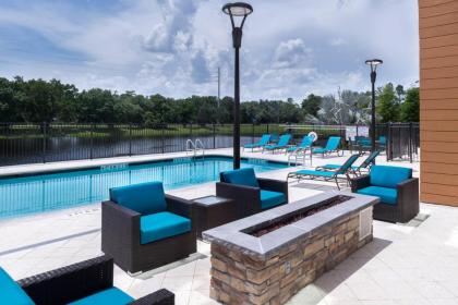 Fairfield Inn & Suites by Marriott Orlando East/UCF Area - image 7