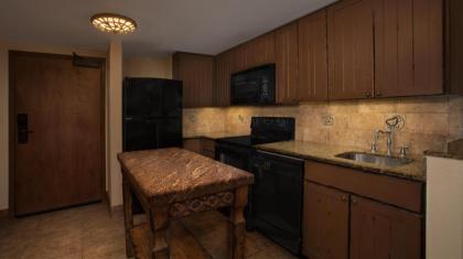 Disney's Animal Kingdom Villas - Jambo House - image 16