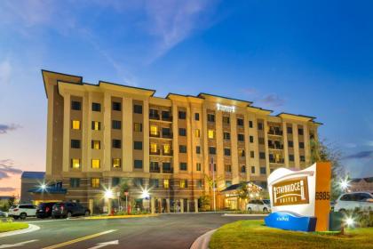 Staybridge Suites Orlando at SeaWorld - image 2