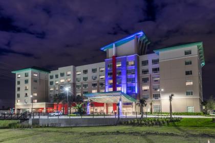 Holiday Inn Express & Suites Orlando At Seaworld