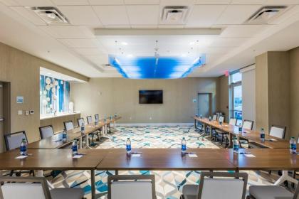Holiday Inn Express & Suites Orlando At Seaworld By IHG - image 23