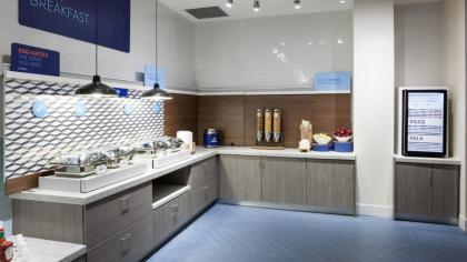 Holiday Inn Express & Suites Orlando At Seaworld By IHG - image 25