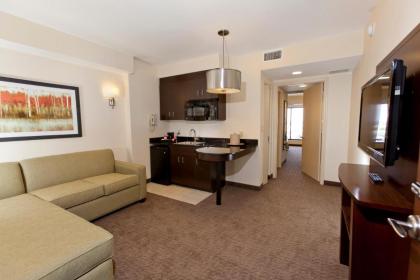 The Suites at Ramada Plaza - image 20