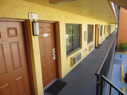 Budget Inn Of Orlando - image 10