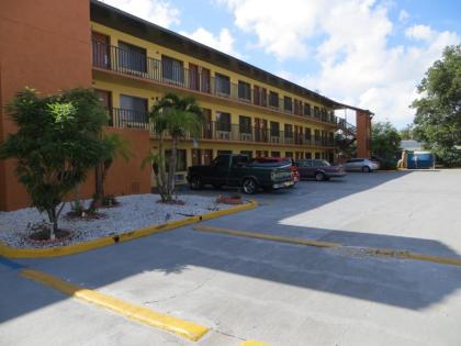 Budget Inn Of Orlando - image 13