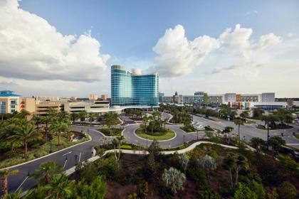Universal's Aventura Hotel - image 9