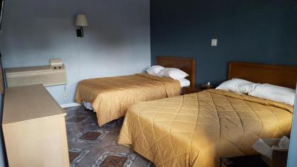 Budget Motel - image 12