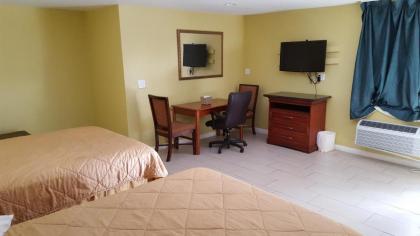 Budget Motel - image 8