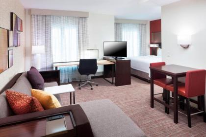 Residence Inn by Marriott Near Universal Orlando - image 13