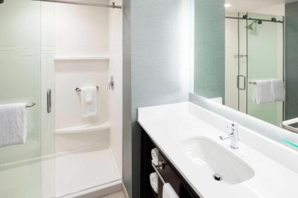 Residence Inn by Marriott Near Universal Orlando - image 16