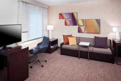 Residence Inn by Marriott Near Universal Orlando - image 9