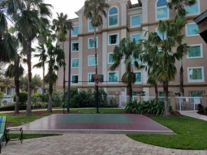 Lake Buenavista Apartments close to Disney - image 11