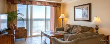 Penthouse Blue Heron Condo - image 3