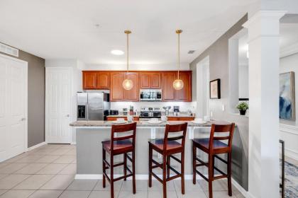 Vero`s Gem Condo - image 12