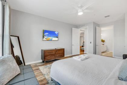 Vero`s Gem Condo - image 14