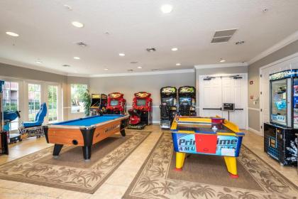 Vero`s Gem Condo - image 29